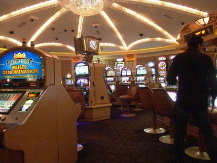 Игровой автомат «Азартный футболист» в казино Вулкан